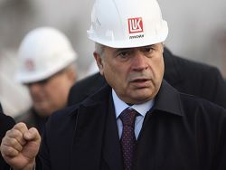 «Лукойл» предложил заморозить тарифы «Транснефти» и РЖД
