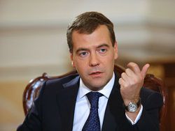 Медведев проведет совещание по автопрому в Набережных Челнах