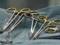 Услуги пластических хирургов хотят сделать бесплатными